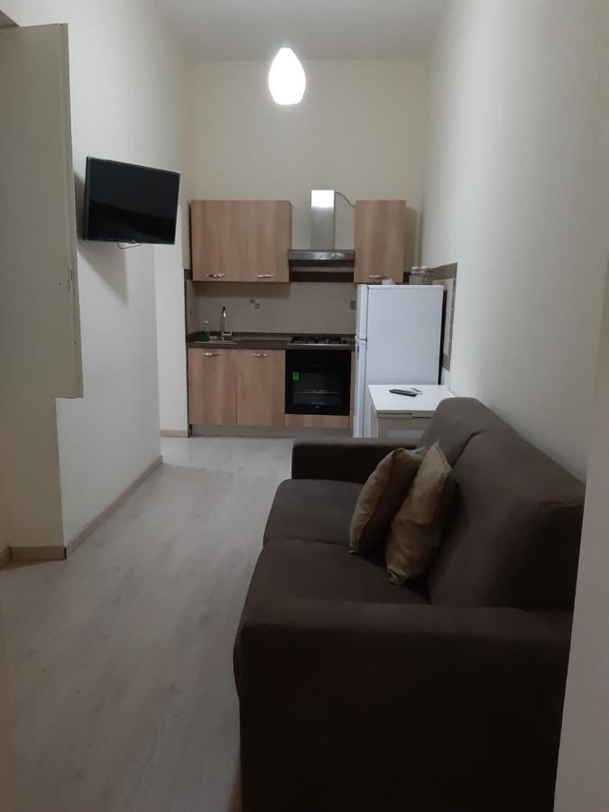 Appartamento Silvana Napoli Bagian luar foto