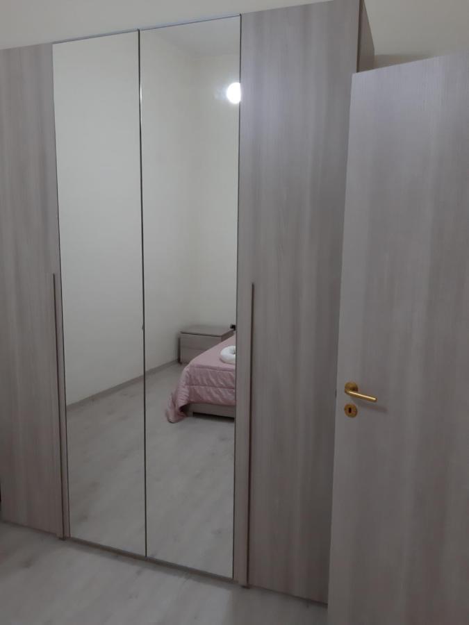 Appartamento Silvana Napoli Bagian luar foto